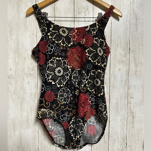 Speedo Floral One-piece Swimsuit Size 14 - Picture 1 of 6